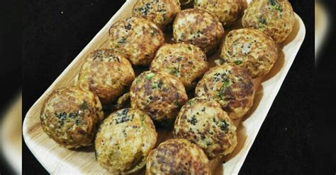 Vegetable Oats Appe Recipe by Mamta L. Lalwani - Cookpad