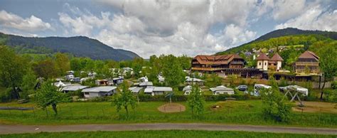 FERIENPARADIES SCHWARZWÄLDER HOF (Seelbach) - Campground Reviews ...