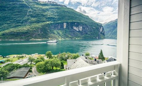 GRANDE FJORD HOTEL (Geiranger) - Hotel Reviews, Photos, Rate Comparison ...
