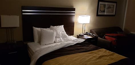 COMFORT INN (Guelph, Ontario) - Hotel Reviews, Photos, Rate Comparison ...