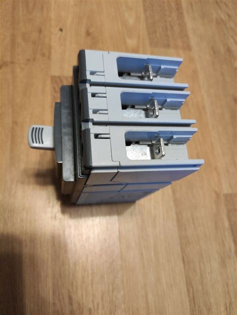 ABB SACE Tmax XT1N 160 Circuit breaker Overcurrent | Ubuy India