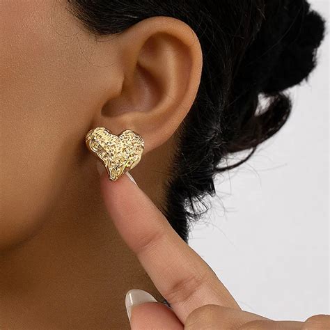 Retro Uneven Heart Shape Gold Plating Stud Earrings – Aferando