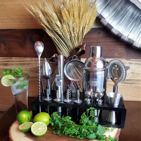 G2S Professional Bartender Kit and Cocktail Shaker Set with Stand - 17 ...
