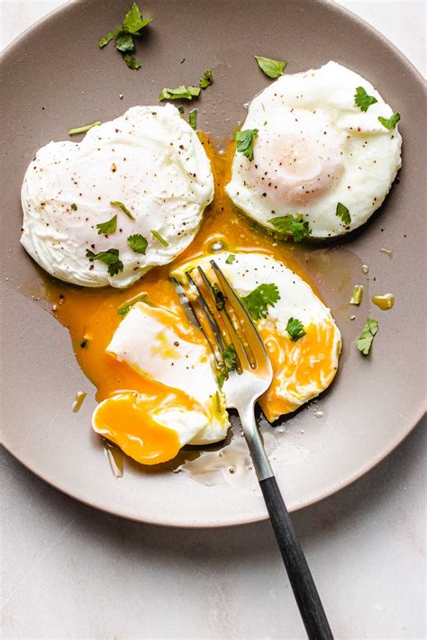 How To Make Fully Cooked Poached Eggs
