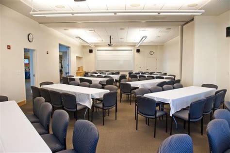 University of Southern Maine: Rankings, Fees, Admission 2025, Courses ...