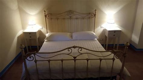 DIMORA FRA' GIOVANNI B&B RELAIS (Magione) - Guesthouse Reviews, Photos ...