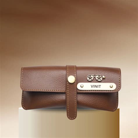 Personalized Eyewear Case 1.0 - Brown | Your Gift Studio