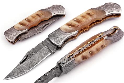 Damascus Steel Pocket Knife