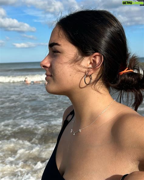 Abril di Yorio | Gethu Cinema