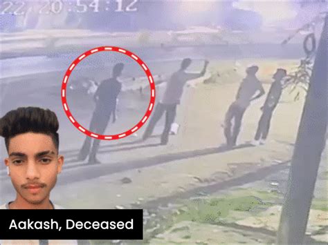 Student dies from pipe gun blast in Agra Friends fire with glass on ...