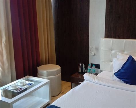 HOTEL HIMALAYA (Bongaigaon) - Hotel Reviews, Photos, Rate Comparison ...