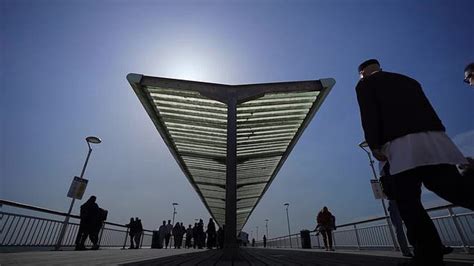 UK has hottest day of the year and could reach 30C at earliest point on ...