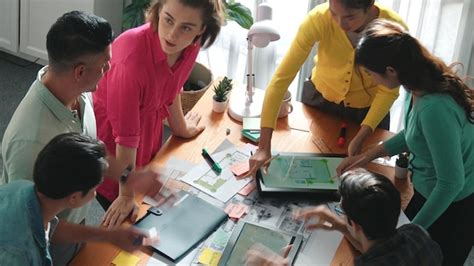 Team Building Engineer 的图像结果