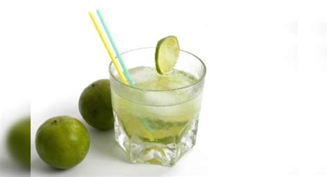 Spicy vodka shots with lemon ice cubes – Food & Recipes