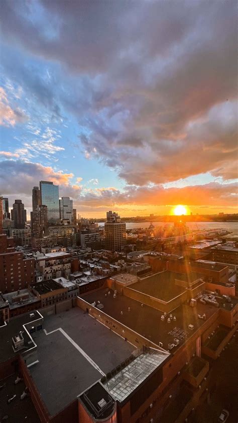 Hell's Kitchen Redistricting + Pickleball