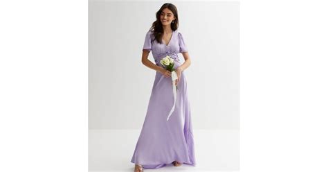 Lilac Satin Flutter Sleeve Ruffle Maxi Dress | New Look