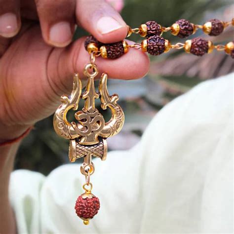 Rudraksha Gold Chains - Buy Rudraksha Gold Chains online at Best Prices ...