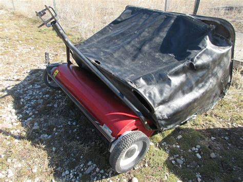 Craftsman Pull Behind Lawn Sweeper- 46"