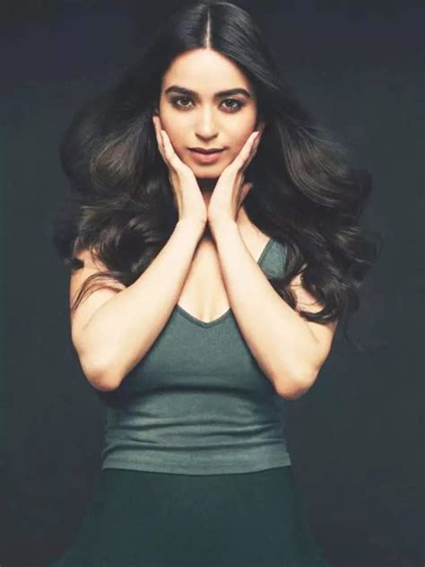Soundarya Sharma dazzles in timeless charm and elegance | Times of India