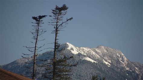 North Bend bracing for gusty winds amid plunging temperatures | king5.com
