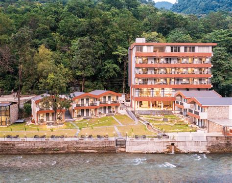 Beyond Luxury: How DLS Divine Resort Staff Creates an Unforgettable ...