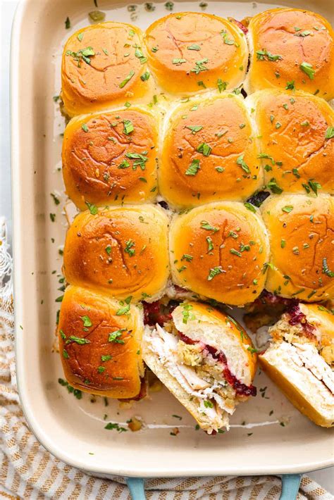 Turkey Cranberry Sliders (Thanksgiving Sliders) | The Recipe Critic