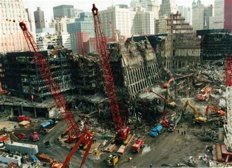珍贵老照片 直击911袭击美国世贸中心大楼_腾讯新闻