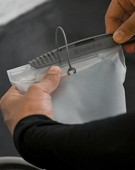 MARINE NEO HYDRATION PACK WITH INCL. HYDRAPAK 2L BLADDER (BLACK ...