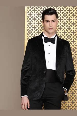 House of Pataudi Western Wear | FASHIOLA INDIA