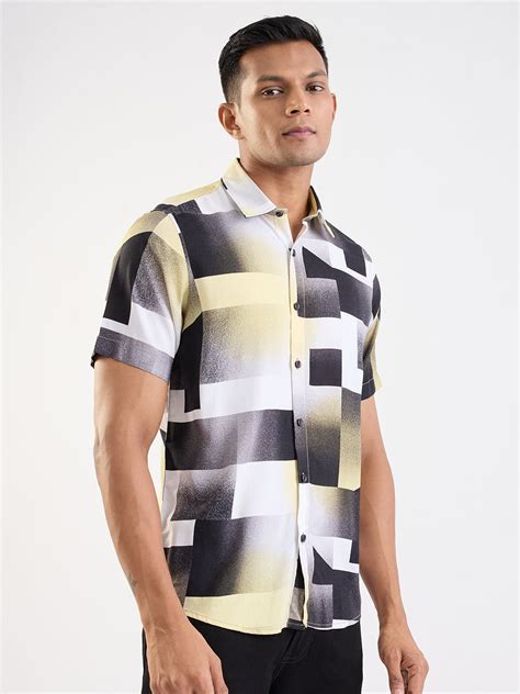 Spykar Amber Yellow Slim Fit Casual Shirts For Men