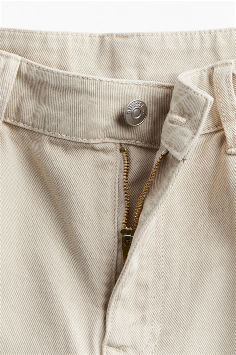 Twill Bermuda shorts - Light beige - Ladies | H&M IN