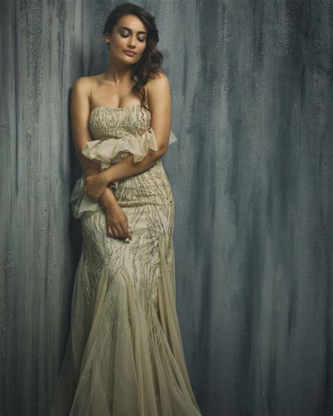 Naagin Fame Surbhi Jyoti Goes Braless in Sexy Blue Dress, Check Out ...
