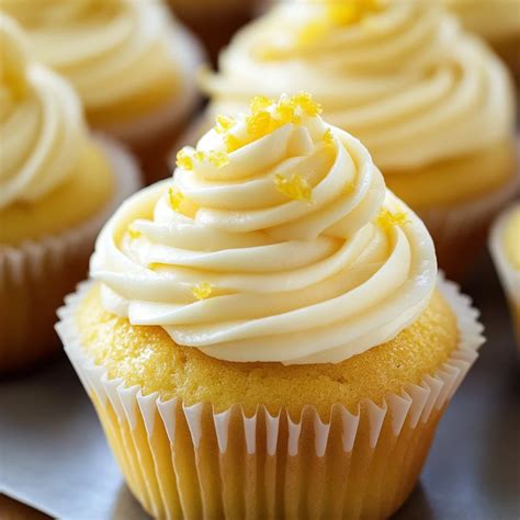 Lemon Cupcakes with Lemon Cream Cheese Frosting