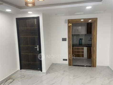 C R Park Chittaranjan Park - Without Brokerage Semi-furnished 2 BHK ...