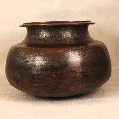 Buy the best-selling Vintage Copper Pot online | IndianShelf