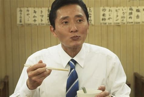 日本男演员松重丰迎来54岁生日 - 壹读