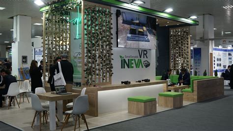 HESDESIGN: Customer Reviews, Stands and Services