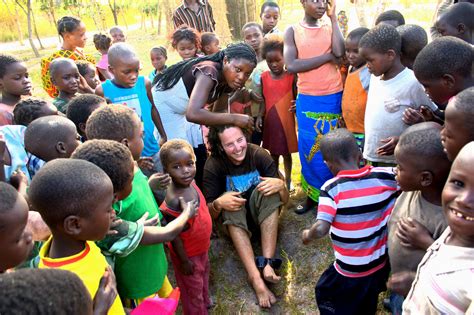 Village People in Zambia 的图像结果