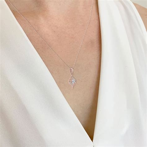 Radiant Flame Diamond Pendant – True Diamond IN