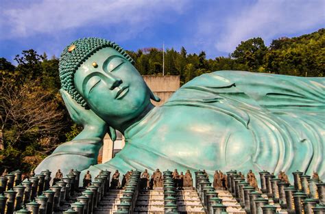 7 Must-See Giant Buddha Statues in Japan
