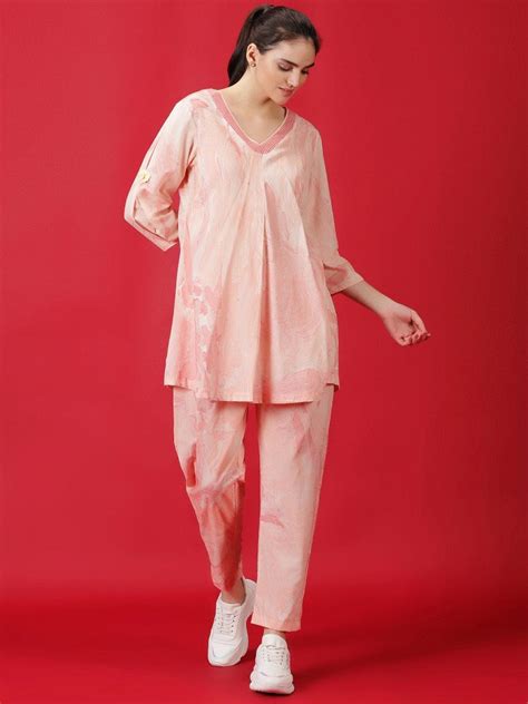 Hand Marble Dyed Athleisure Set - Peach – Charkha Tales