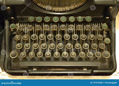 Typing Machine Keyboard 的图像结果