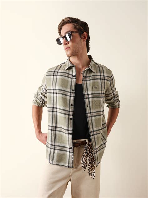 Shop Green Regular Fit Checked Flannel Casual Shirt Online. Explore our ...