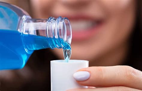 When & How To Use Mouthwash: Before Or After Brushing?