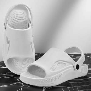 Indus Cloud Men Slippers - Buy Indus Cloud Men Slippers Online at Best ...