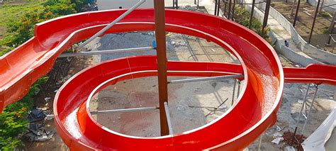 Experience the Tornado ride @ WildWaters