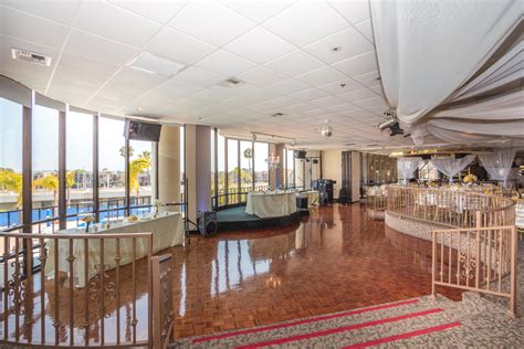 Marina City Club - 4333 Admiralty Way Marina del Rey, CA 90292