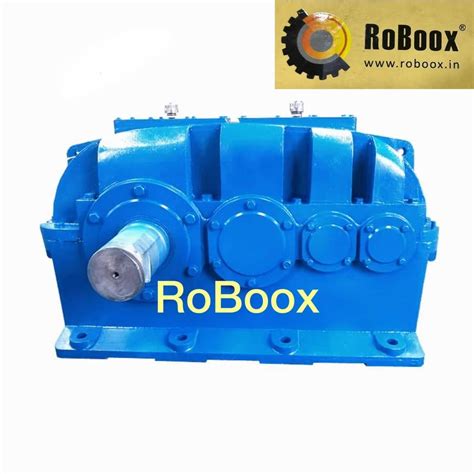 Helical Gear Box - D Series Vijay Foot Mounting Inline Helical Gearbox ...