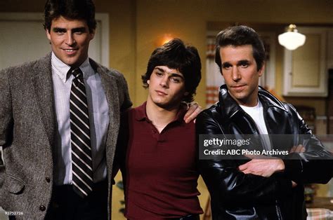 DAYS - "Hello, Flip" 2/23/82 Ted McGinley, Billy Warlock, Henry... News ...