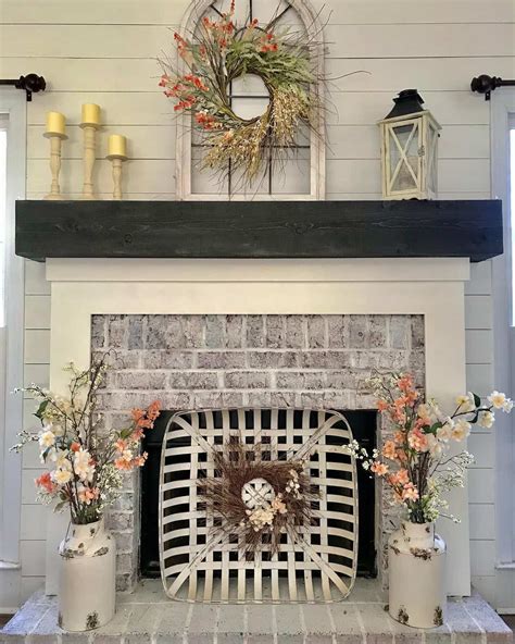 30 Dark Fireplace Mantels for Sophistication and Drama